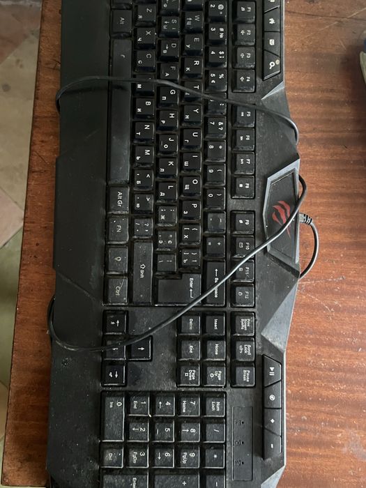 Клавиатура игровая