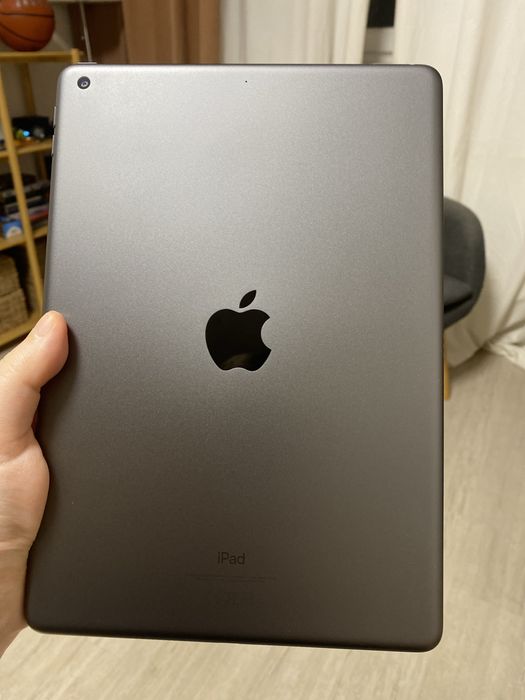 iPad (9th Generation) Wi-Fi 64GB і Apple Pencil v1 для iPad