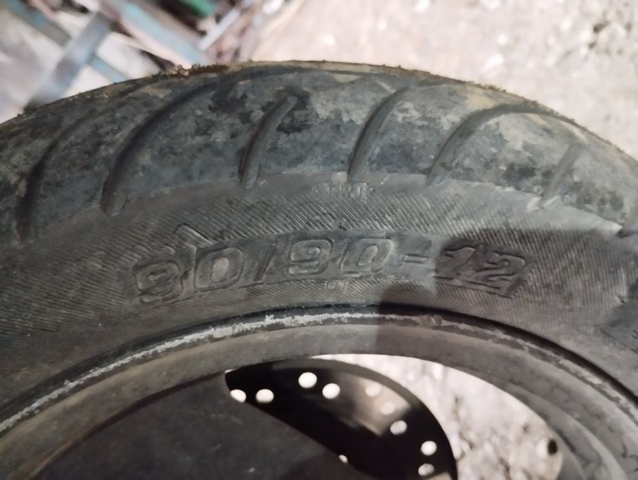 Мопед  Хонда 100  і SH150 4 тактний зареєстровані.