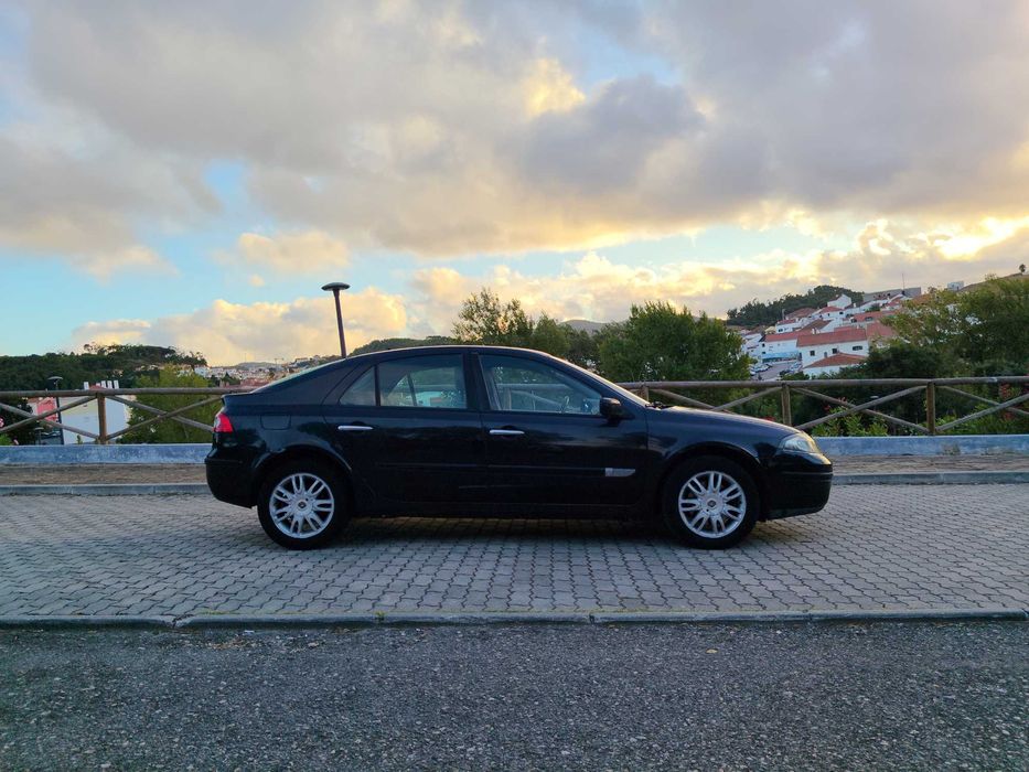 Renault Megane 1.9 DCI 1 Dono troco por Mota