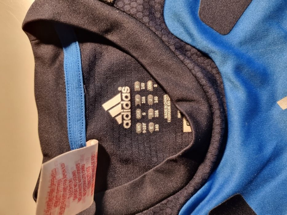 Koszulka Adidas z podpisem Roberta Lewandowskiego