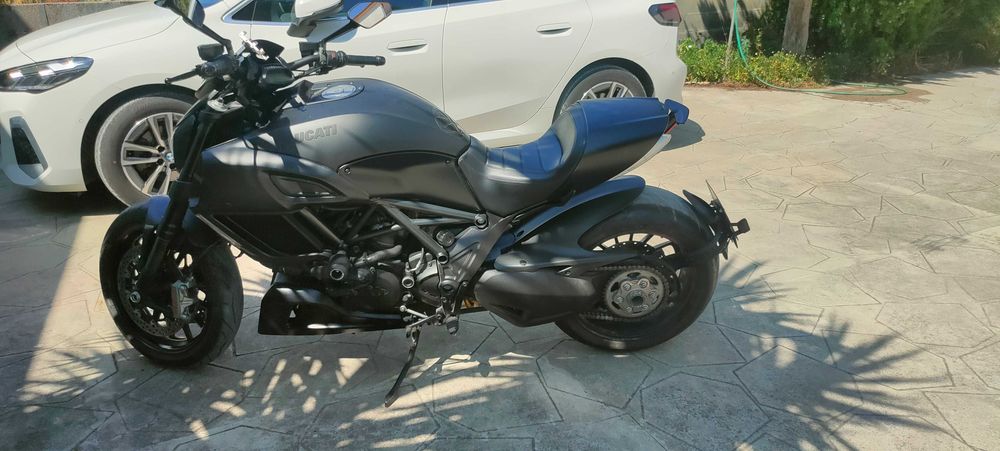 Ducati Diavel Dark Stealth 2015