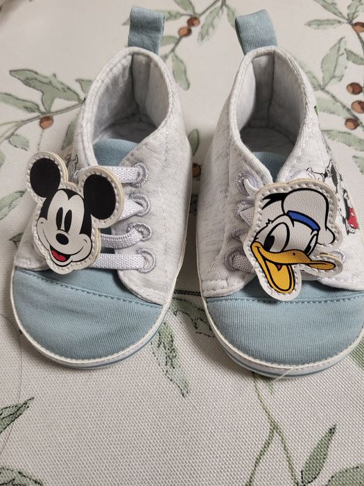 Sapato bebé Mickey