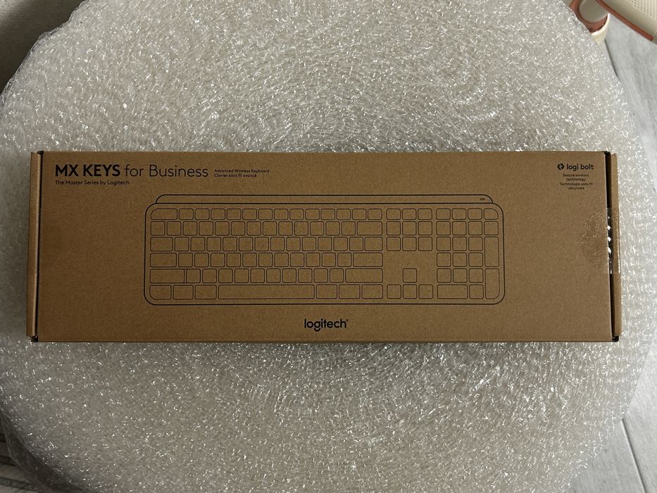 Безпровідна клавіатура з цифровим блоком Logitech MX Keys (Bolt) ANSI US/UA з якісним гравіюванням