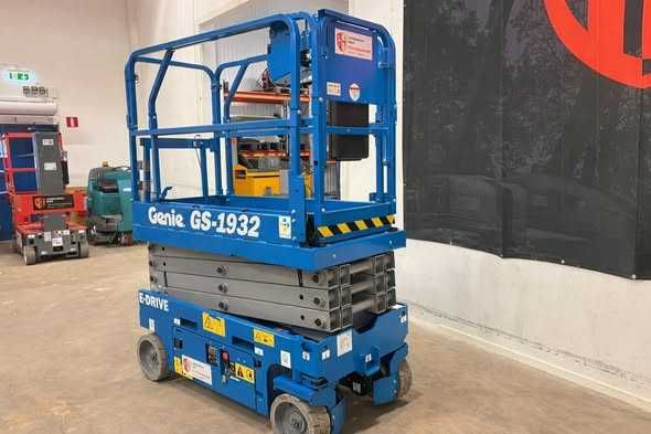 Podnośnik nożycowy Geine GS-1932