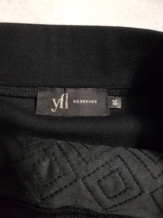 Spódniczka mini Reserved roz.38 nowa