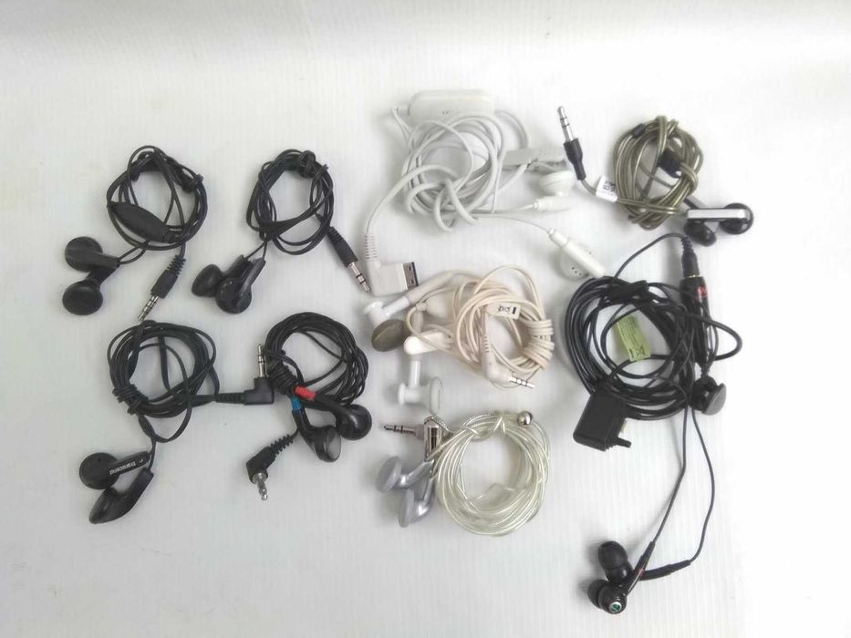 Продам одним лотом