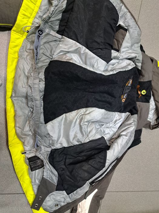 Костюм лижний для дівчинки на зріст 155см.