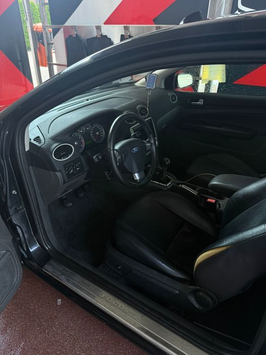 Ford focus pakiet ST2.0 benzyna +  LPG gaz