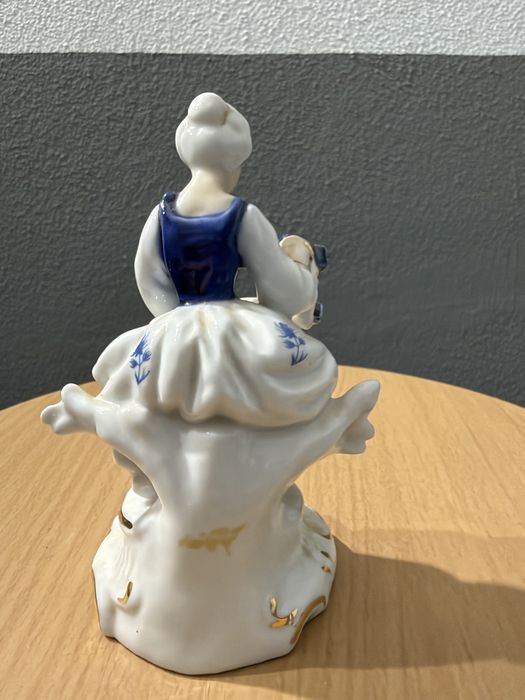 Estatua biblot decorativo