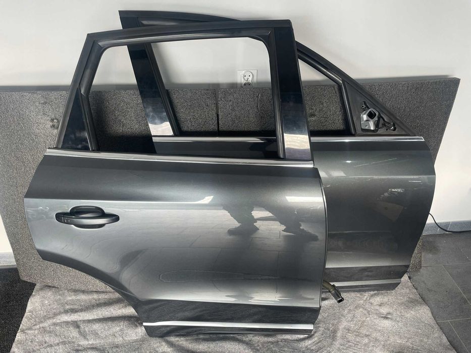 Двери передние задние правые левые Audi Q5 8R разборка