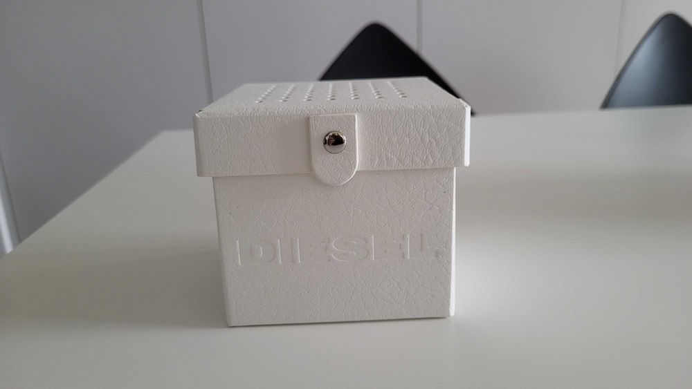 Zegarek Diesel brązowy skórzany pasek