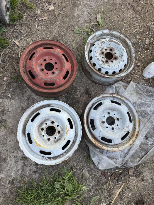Металевий Диски r 15 4x100 Еt40