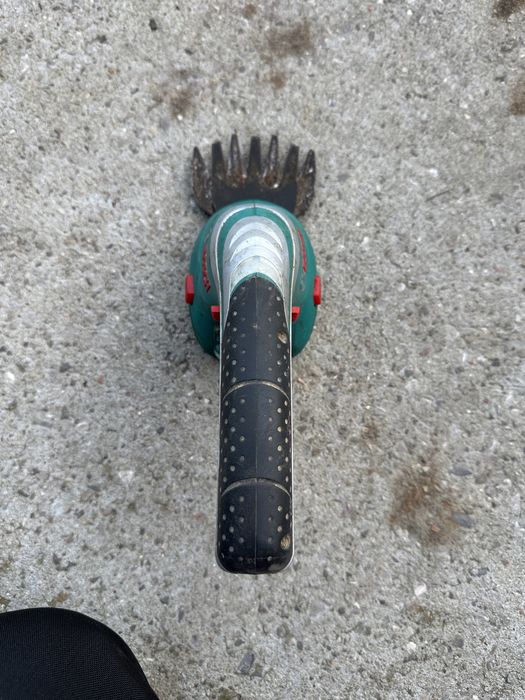 Nozyce akumulatorowe Bosch isio