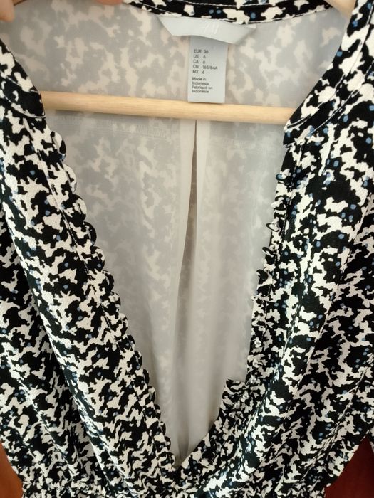 Vestido de manga comprida elegante da H&M