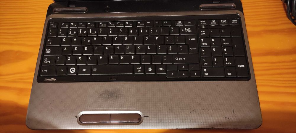 Portátil Toshiba Satellite L755