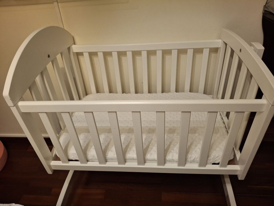 Vendo berço baloiço da TRAMA