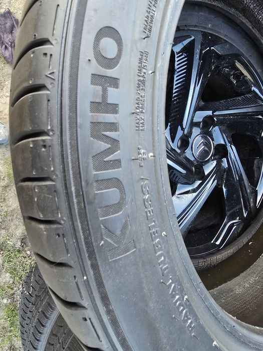 245/45/19  2x KUMHO   ECSTA ps 71
