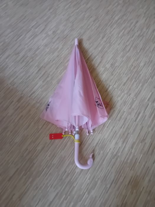 Parasolka dla dziewczynki.