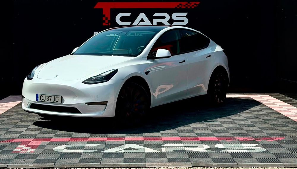 Tesla Model Y Performance Tração Integral