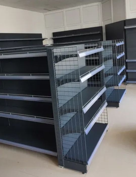 Торгові стелажі та торговельне обладнання с торговими горками