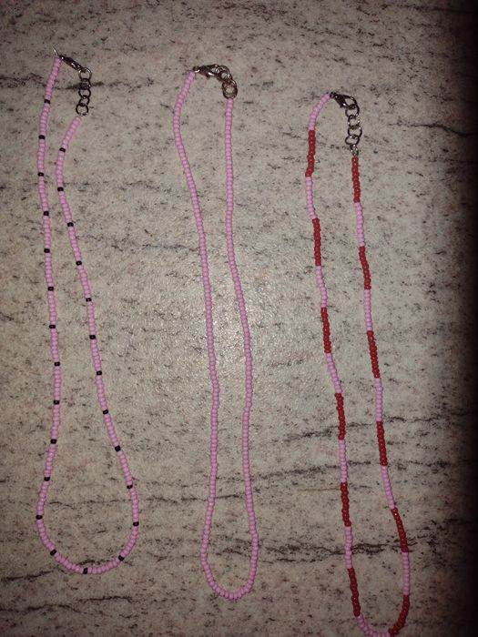 Прикраси ручної роботи з бісеру