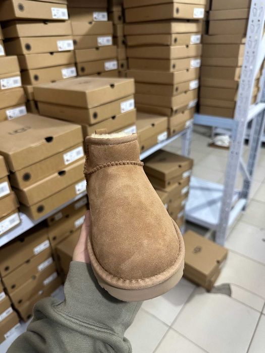 UGG Classic Mini Boots Chestnut r.39