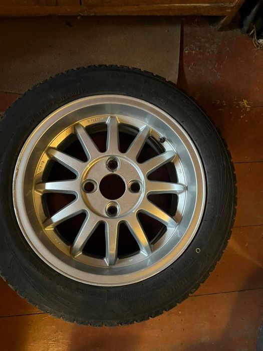 Продам диски разом із гумою 185/60 R 15 Ford fiesta або окремо
