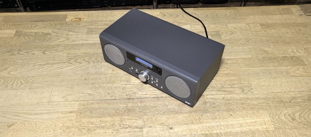 Музичний центр TechniSat TechniRadio Digital CD