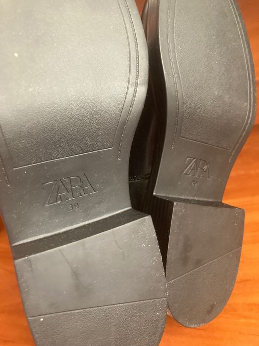 Czarne botki z klamrą Zara roz. 39