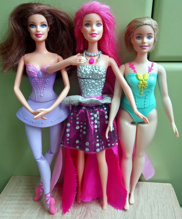 Лот колекційних кукла барбі і індіанець