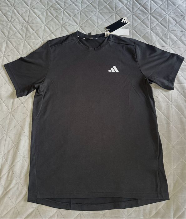 Оригінальна футболка Adidas AEROREADY