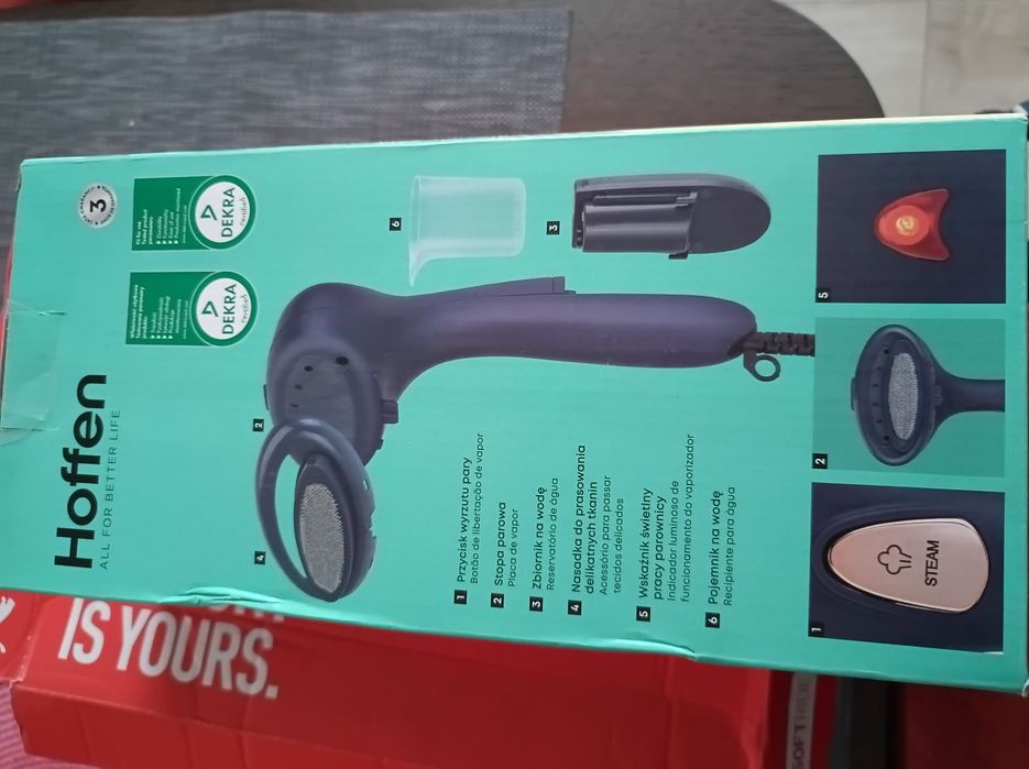 Nowa parownica do ubrań