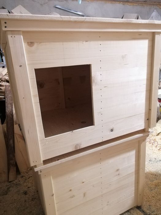 Будка буда для песика