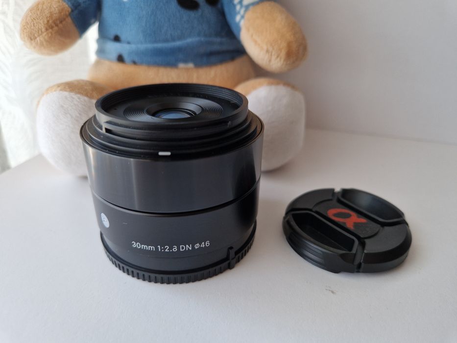 Sigma 30mm f/2.8 DN | Art for Sony E-mount