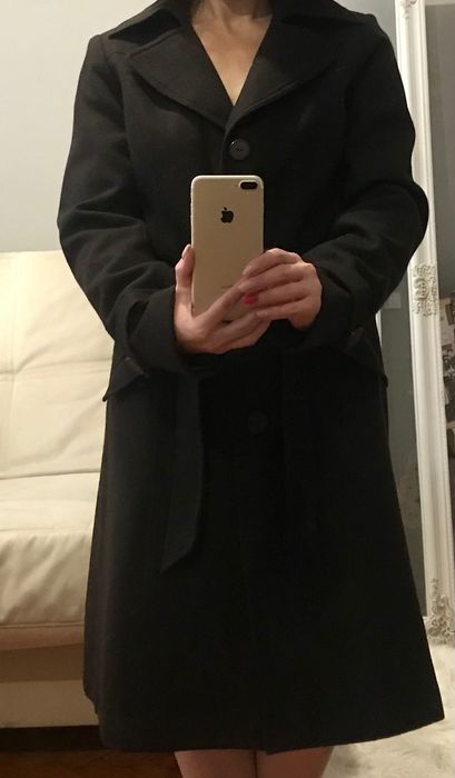 Пальто жіноче в ілеальному стані. Розмір М.