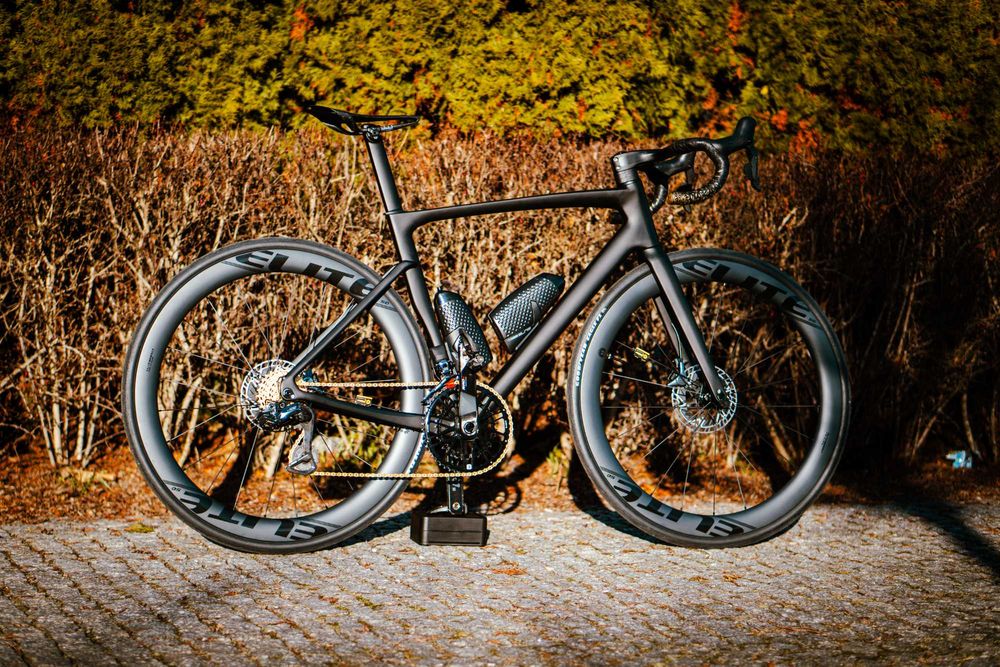 Rower szosowy Velobuild VB-R-168