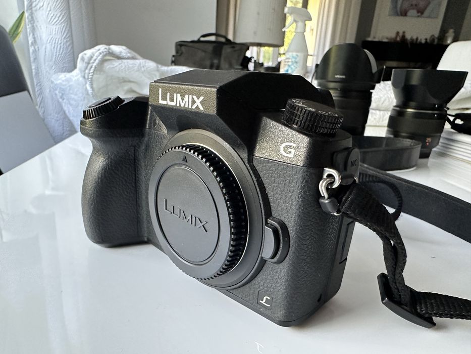 Panasonic Lumix DMC-G7H G7 zestaw 14-140mm stan bardzo dobry
