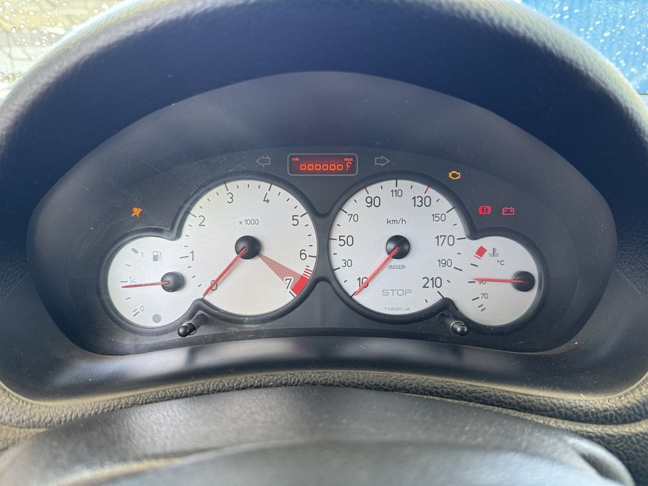 Продам Pego 206 2005 года