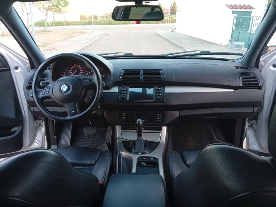 Vende-se BMW X5 3.0D E53 pack M nacional com 220mil quilómetros  ano 2004
