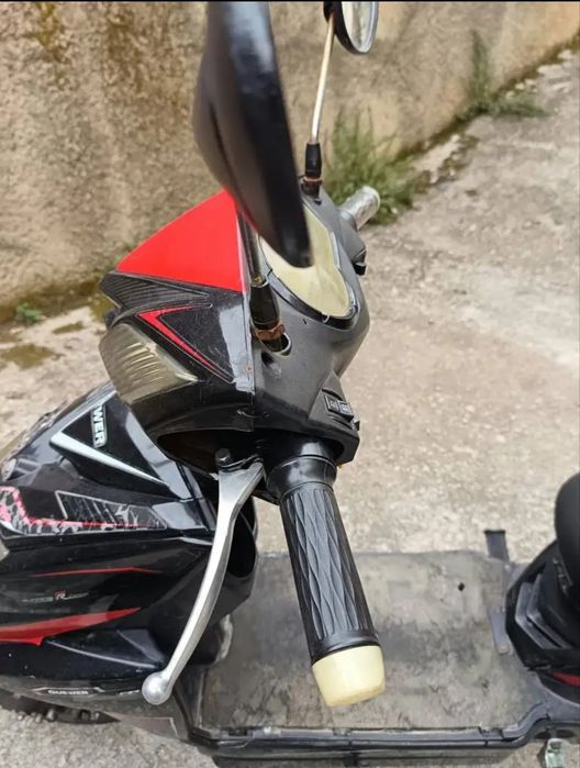 Scooter elétrica