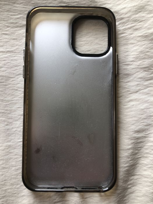 Чехол чехол для мобільного телефону iPhone 13 Pro.