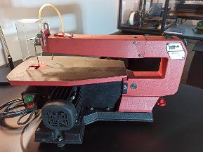 Serra pendular de recortes