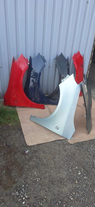 Продам  крила fabia 2 roomster