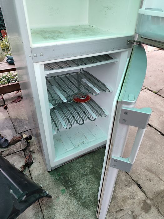 Холодильник баукнехт.б/у.робочий стан. Самовивіз
