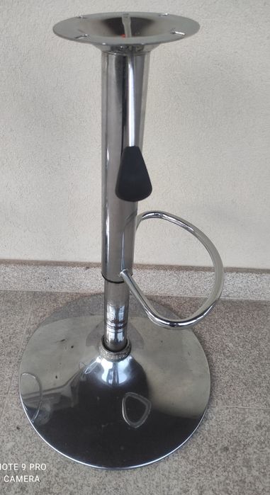 3 Estruturas de cadeiras de cozinha giratória a pintar de novo