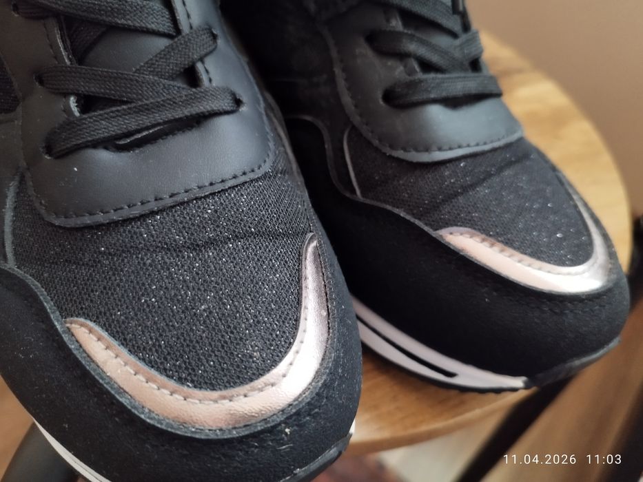 Solidne i ciepłe buty "fashion", rozm41-42