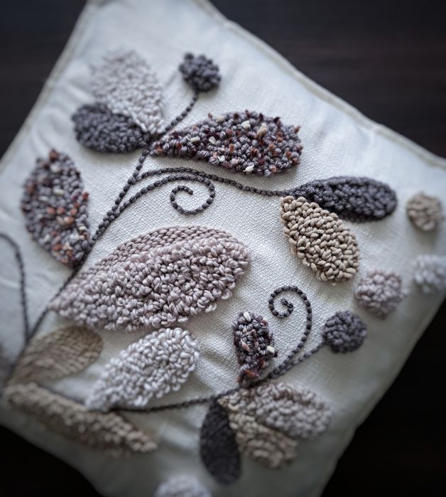 Poduszka Boho jesień punch needle