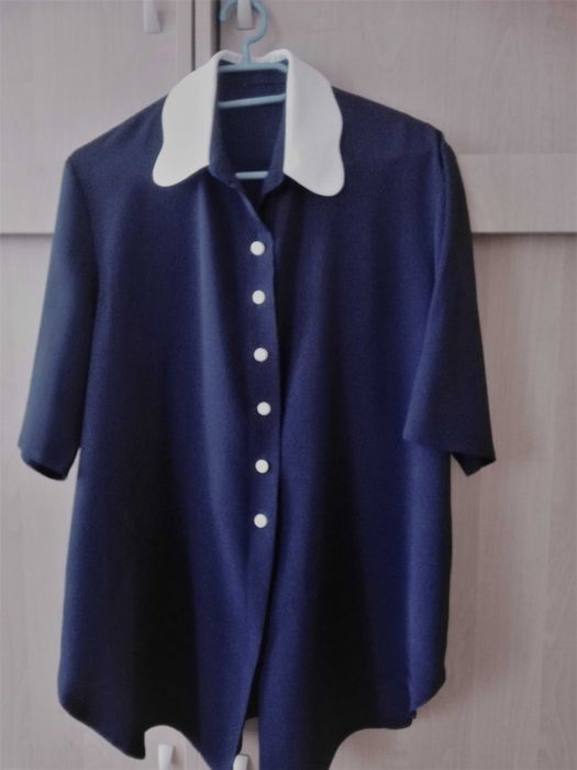 Ciemny granat XXL, elegancka klasyka.