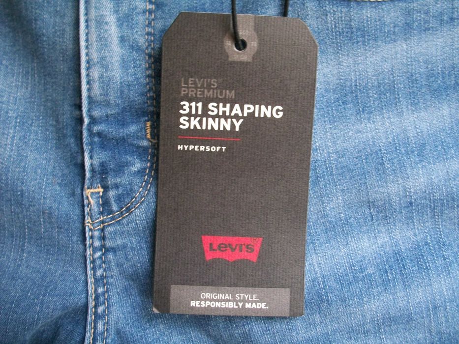новые женские джинсы Levis Premium 311 32-32 полут. 42.5 см оригинал